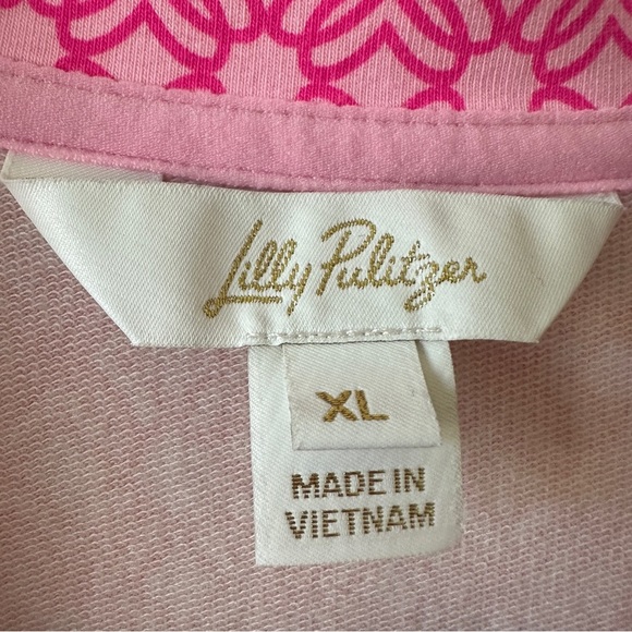 LILLY PULITZER Upf 50+ Skipper Popover in Passionfruit Pink Fluttering Hearts XL - Picture 4 of 5